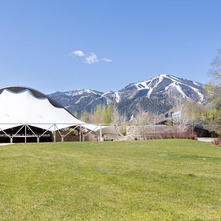 Sun Valley Atelier Condo In Perfect Location Exterior photo